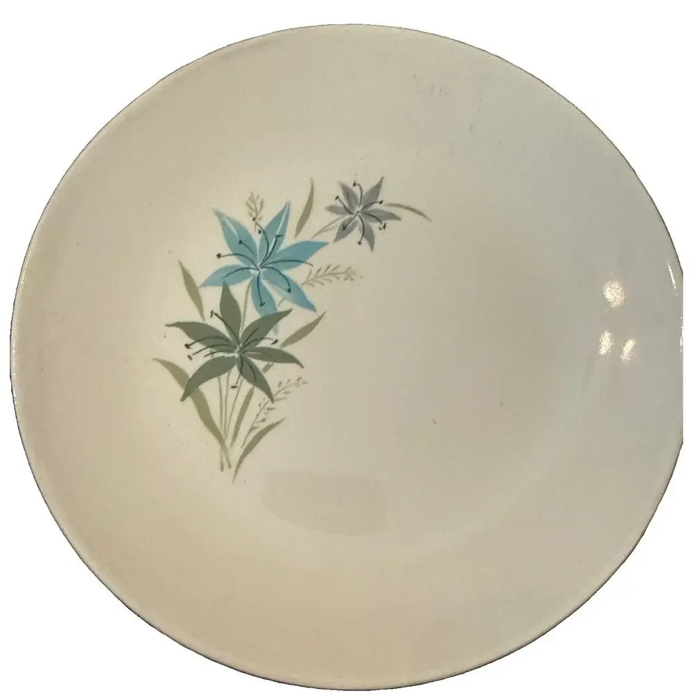Set Of 4 Vintage MCM Sabin China Tiger Lily 6” Bread And Butter Dishes preowned